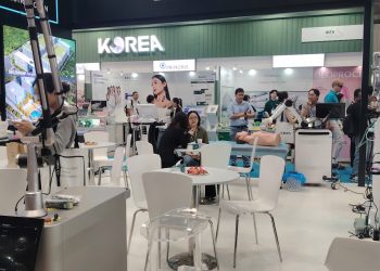 Khai mạc chuỗi triển lãm thương mại quốc tế hàng đầu về Ngành Làm đẹp tại Việt Nam