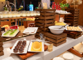 Charlie’s Corner mang đến trải nghiệm buffet kết hợp những món nướng, lẩu và nhiều món ăn Việt Nam phù hợp cho các buổi gặp mặt gia đình, bạn bè và đồng nghiệp